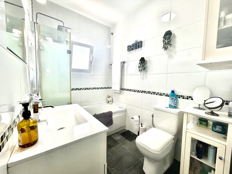 Villa for Sale in Villamartín,Alicante 12