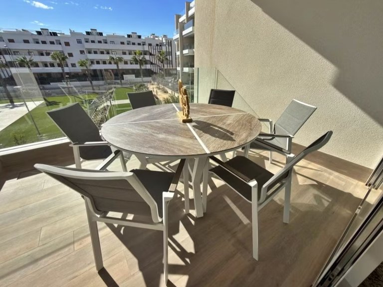 Apartment for Sale in Residencial EMA - Villamartín,Alicante 4