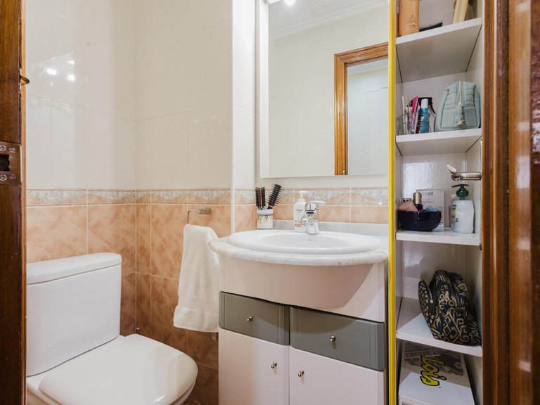 Apartment for Sale in Playa del Acequón,Alicante 16