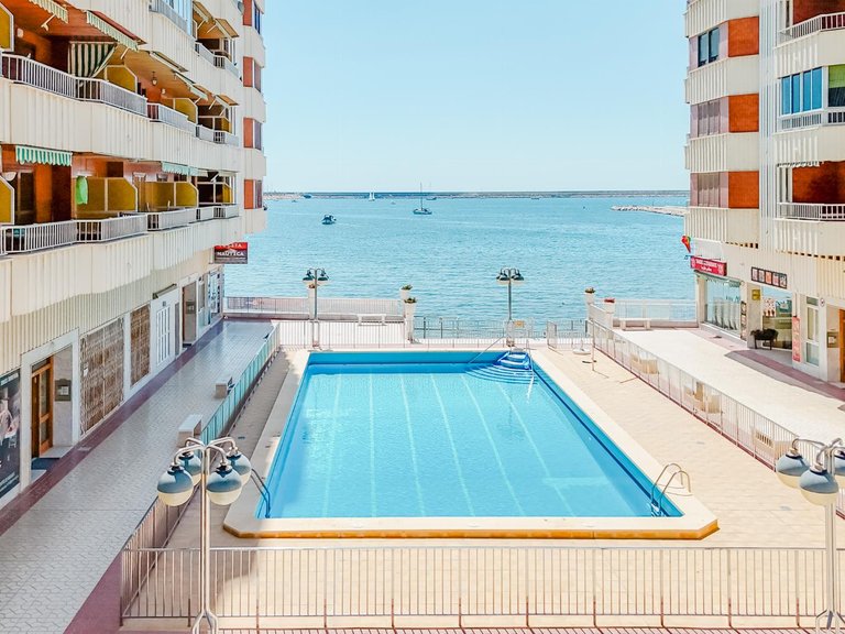 Apartment for Sale in Playa del Acequón,Alicante 1