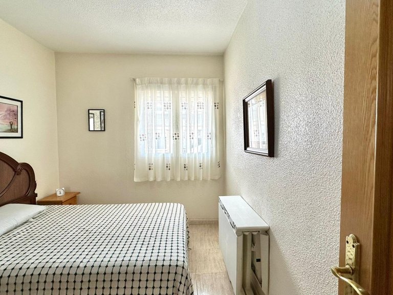Apartment for Sale in Torrevieja Centro,Alicante 16