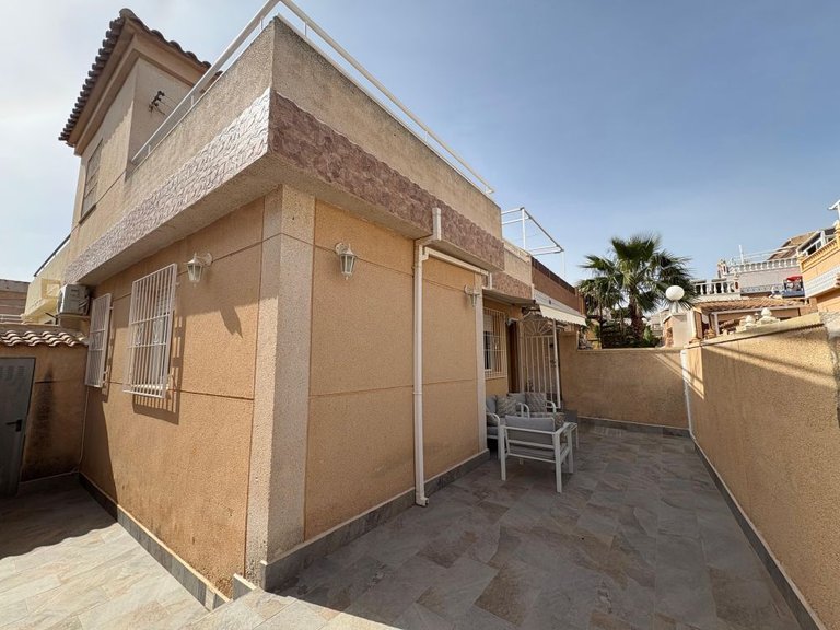 Apartment for Sale in Los Altos,Alicante 1