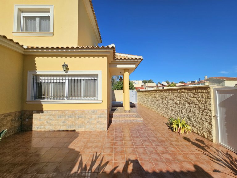 Villa for Sale in San Fulgencio,Alicante 4