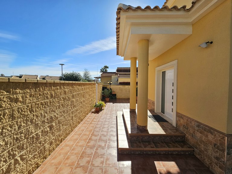 Villa for Sale in San Fulgencio,Alicante 2