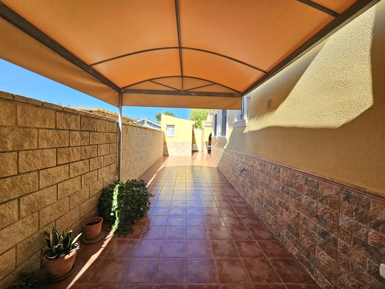 Villa for Sale in San Fulgencio,Alicante 32