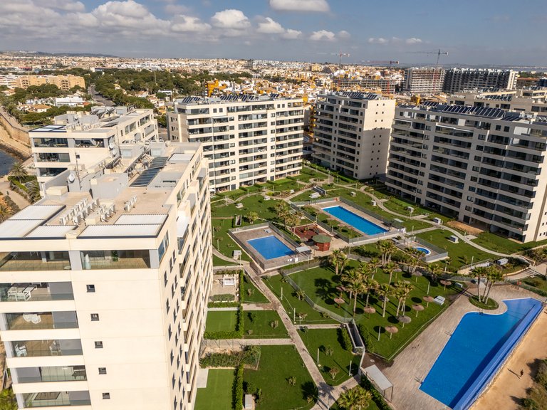 Apartment for Sale in Residencial Posidonia - Punta Prima,Alicante 33