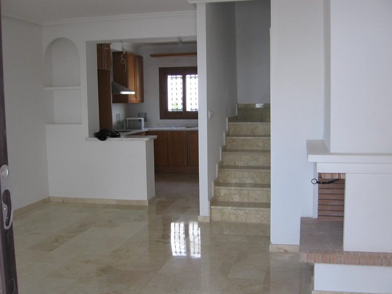 Apartment for Sale in Villamartín,Alicante 2