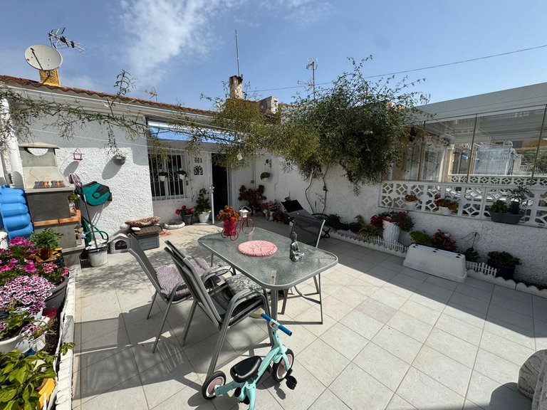 Apartment for Sale in Torreta - Torrevieja,Alicante 1