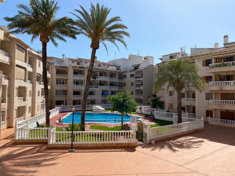 Apartment for Sale in Playa de los Locos,Alicante 1