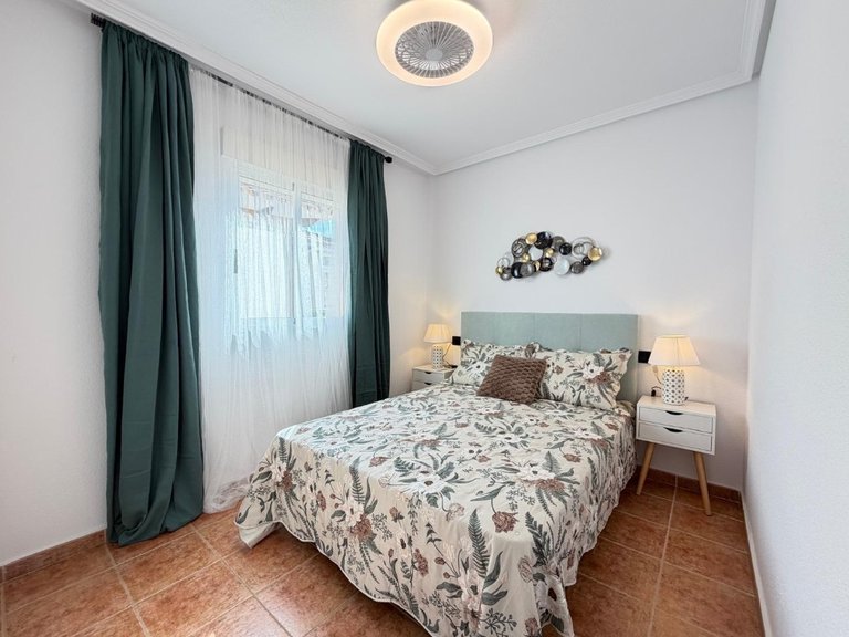 Apartment for Sale in La Ciñuelica - Punta Prima,Alicante 23