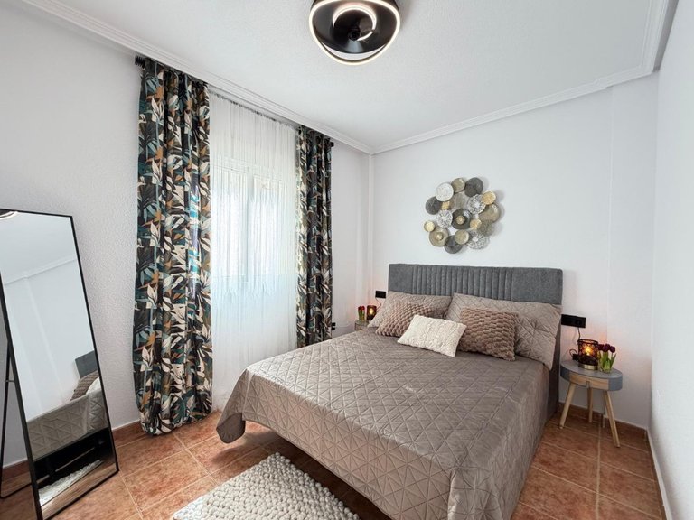 Apartment for Sale in La Ciñuelica - Punta Prima,Alicante 26