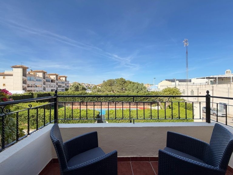 Apartment for Sale in La Ciñuelica - Punta Prima,Alicante 32
