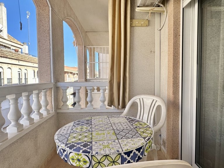 Apartment for Sale in Playa del Acequión,Alicante 2