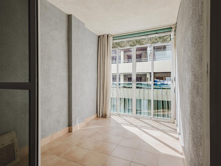 Apartment for Sale in Playa del Acequión,Alicante 6