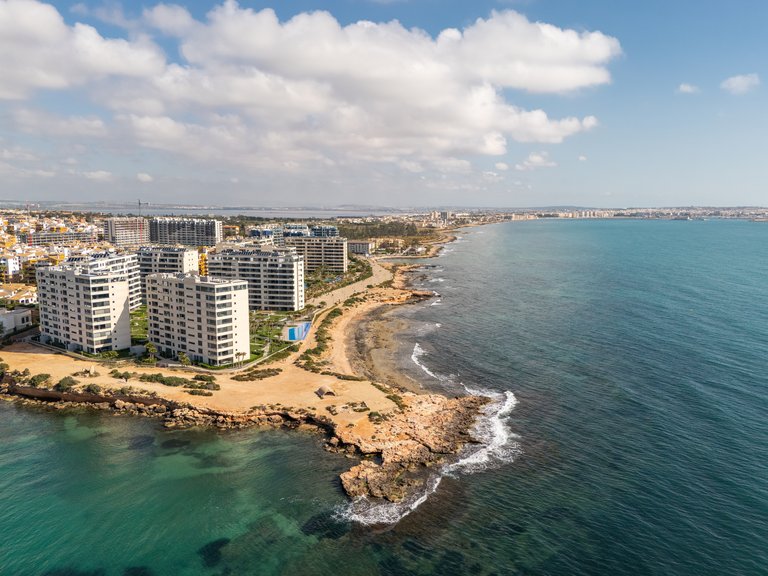 Apartment for Sale in Punta Prima,Alicante 46