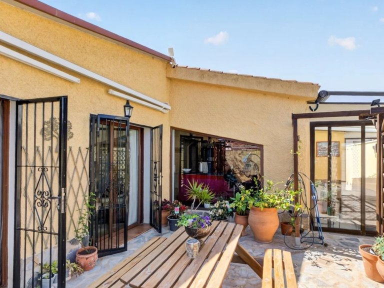 Villa for Sale in Los Angeles - Torrevieja,Alicante 6