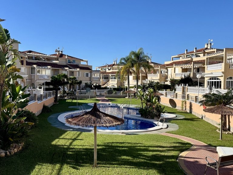 Apartment for Sale in Zeniamar V - Playa Flamenca,Alicante 2