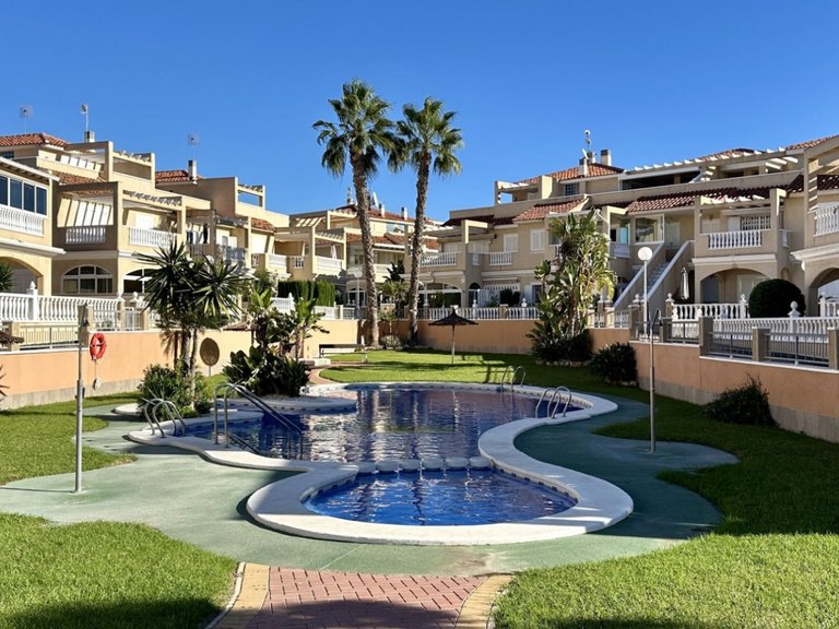 Apartment for Sale in Zeniamar V - Playa Flamenca,Alicante 1