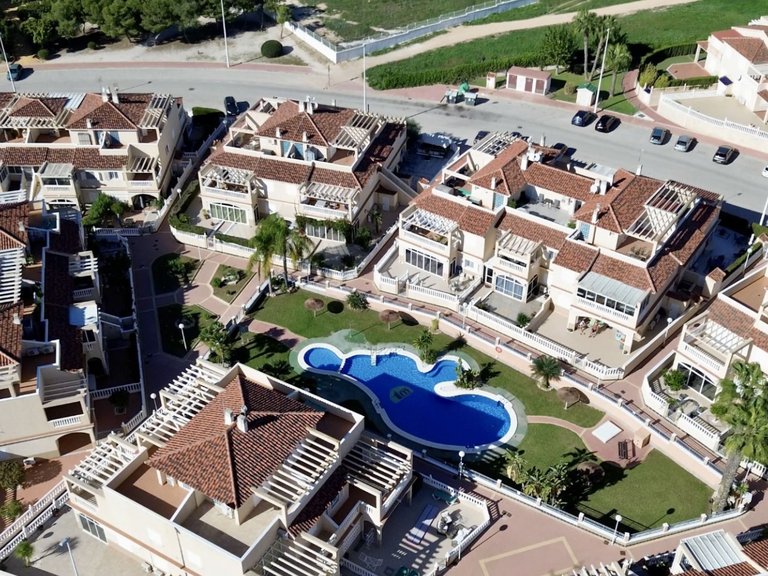 Apartment for Sale in Zeniamar V - Playa Flamenca,Alicante 46