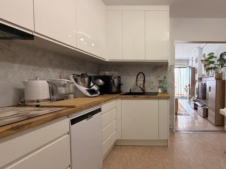 Apartment for Sale in Calas Blancas III - Torrevieja,Alicante 9