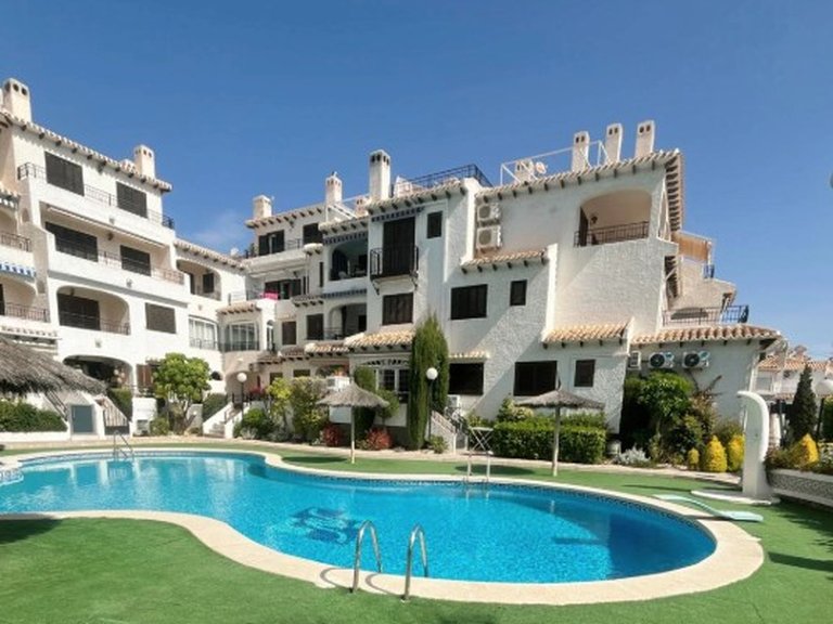 Apartment for Sale in Cabo Roig,Alicante 1