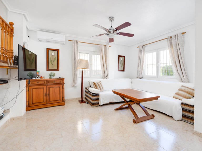 Villa for Sale in Playa Flamenca,Alicante 7