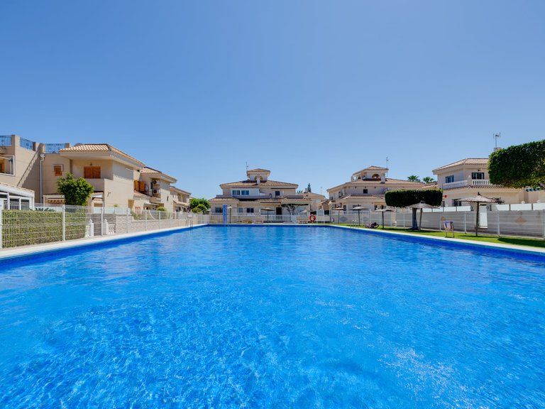 Villa for Sale in Playa Flamenca,Alicante 25