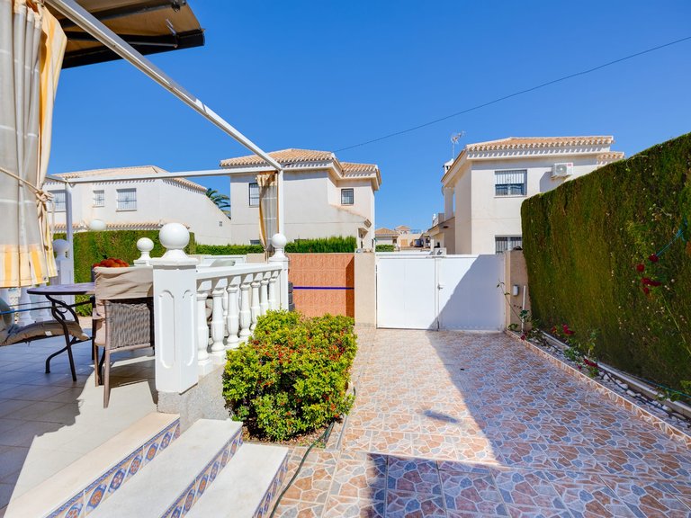 Villa for Sale in Playa Flamenca,Alicante 23