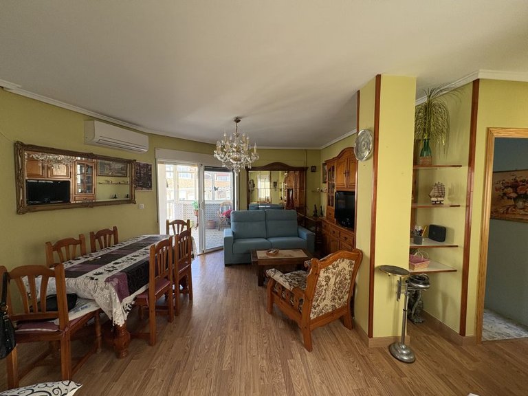 Apartment for Sale in Torrevieja Centro,Alicante 9