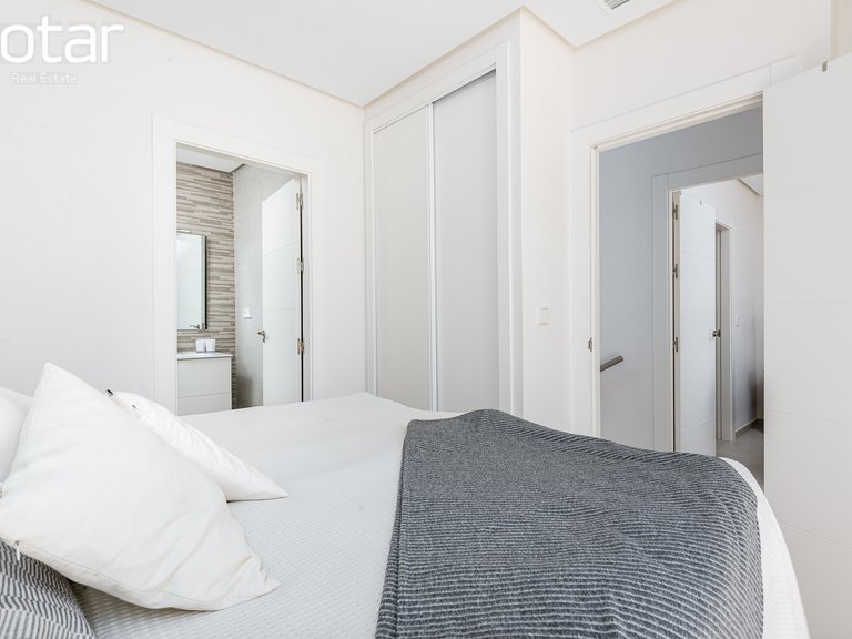 Apartment for Sale in Residencial Breezes - Aguas Nuevas,Alicante 31