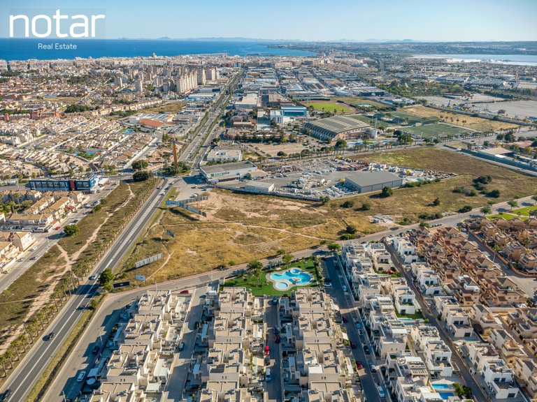 Apartment for Sale in Residencial Breezes - Aguas Nuevas,Alicante 46