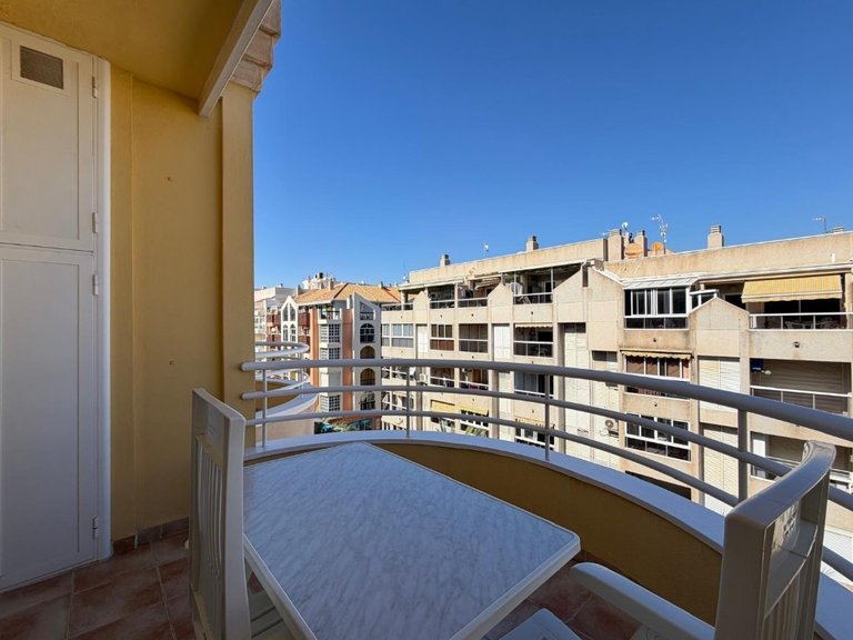 Apartment for Sale in Torrevieja Centro,Alicante 8