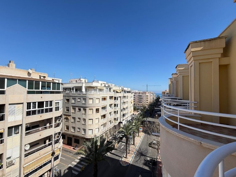 Apartment for Sale in Torrevieja Centro,Alicante 1