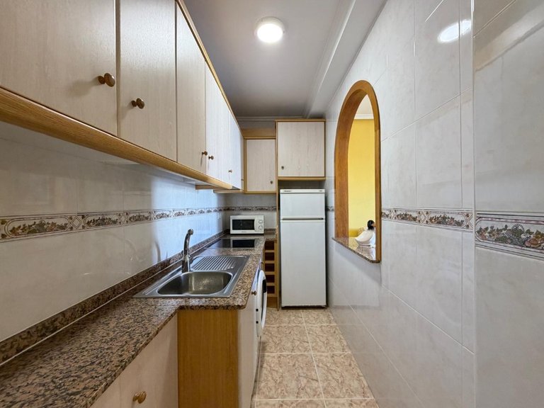 Apartment for Sale in Torrevieja Centro,Alicante 2
