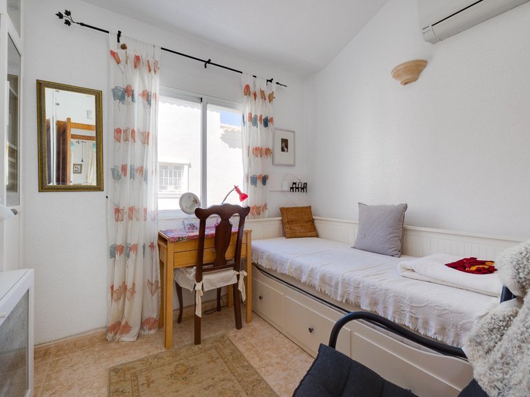 Villa for Sale in Residencial Las Ocas - Lomas de Campoamor,Alicante 19