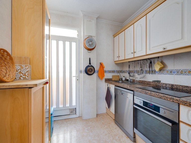 Villa for Sale in Residencial Las Ocas - Lomas de Campoamor,Alicante 16