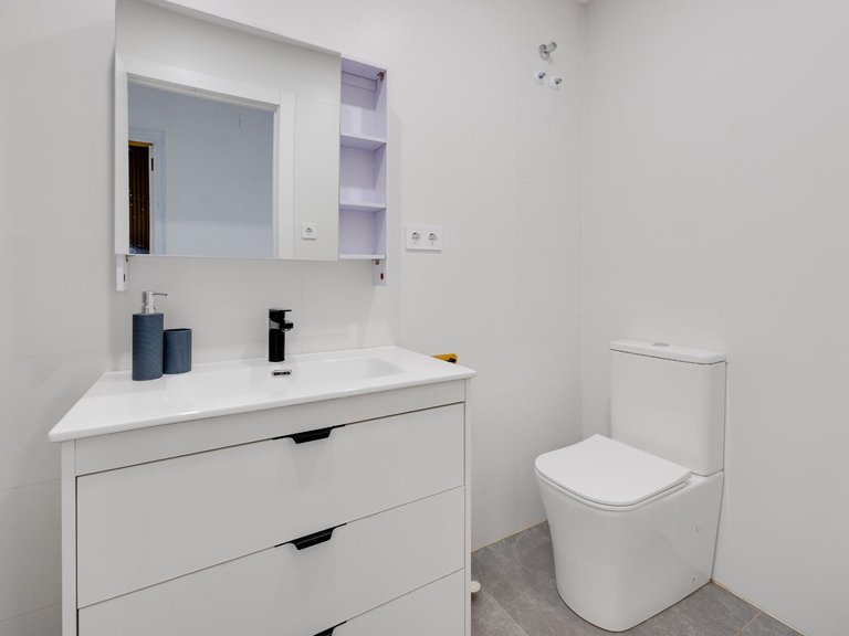 Apartment for Sale in Torrevieja Centro,Alicante 14