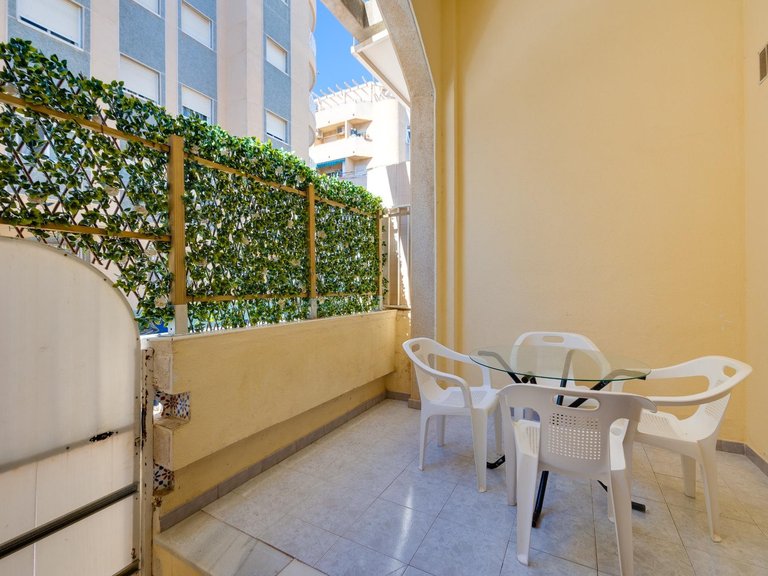Apartment for Sale in Torrevieja Centro,Alicante 1