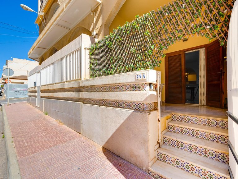 Apartment for Sale in Torrevieja Centro,Alicante 20