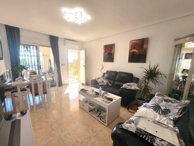 Villa for Sale in Los Montesinos,Alicante 4