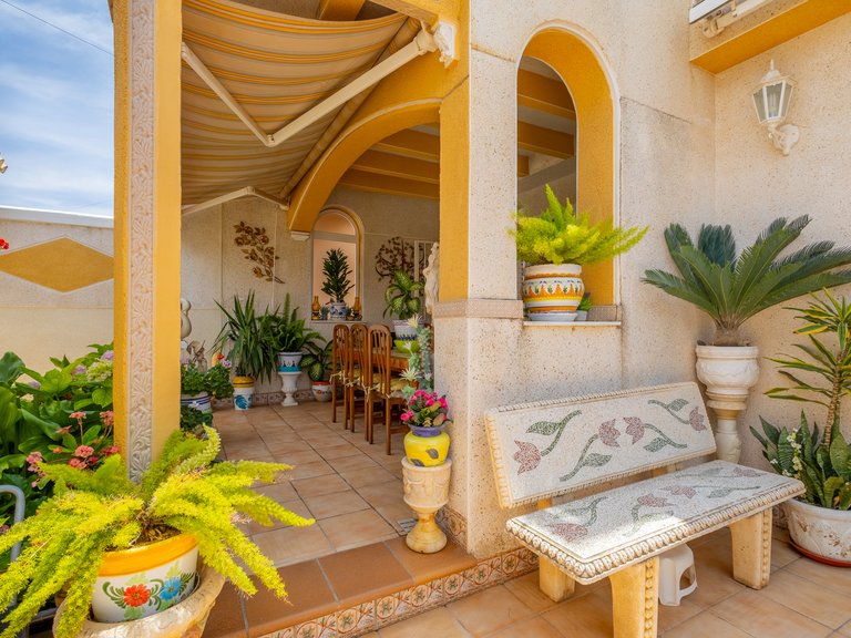 Apartment for Sale in Rosaleda,Alicante 3