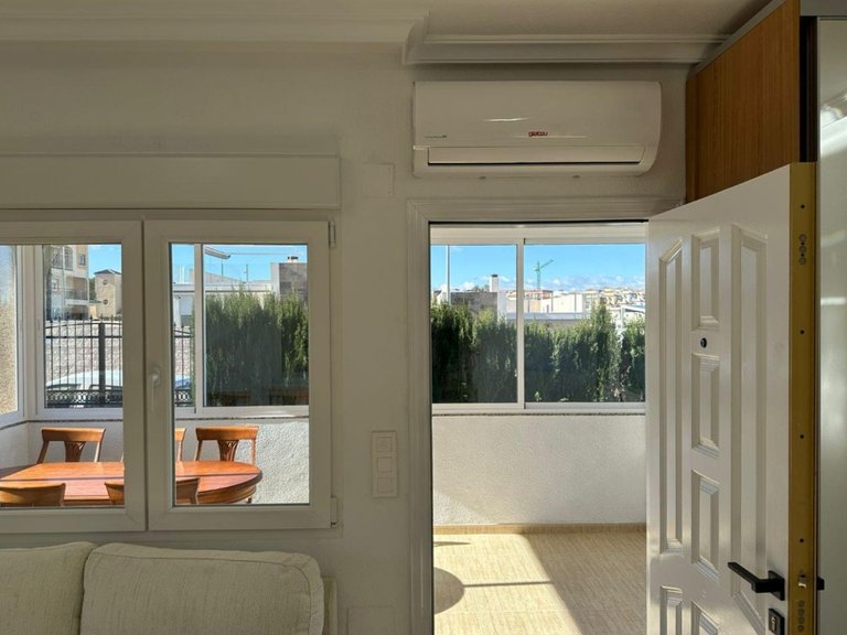 Villa for Sale in Villamartín,Alicante 4