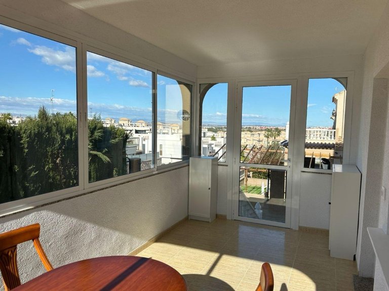 Villa for Sale in Villamartín,Alicante 5