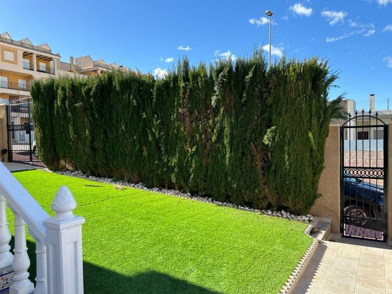Villa for Sale in Villamartín,Alicante 25