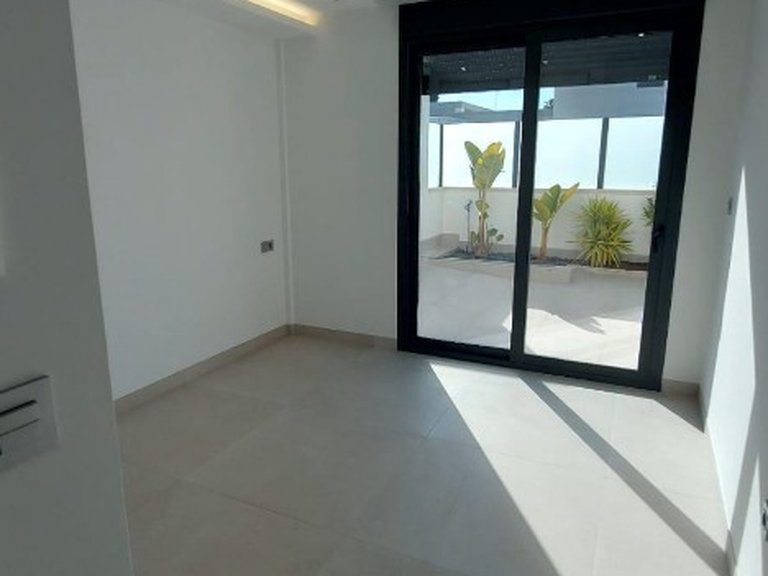 Villa for Sale in Los Balcones,Alicante 6