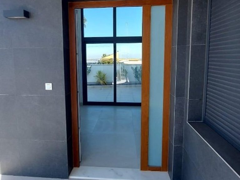 Villa for Sale in Los Balcones,Alicante 8