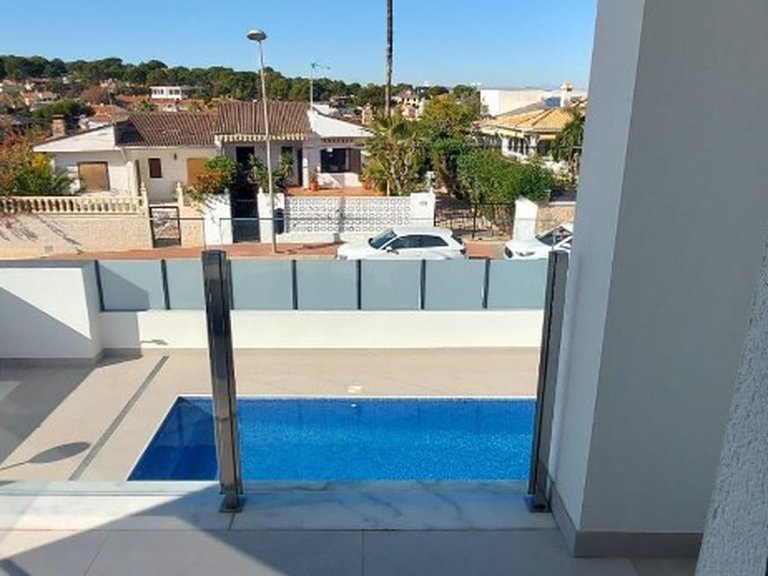 Villa for Sale in Los Balcones,Alicante 23