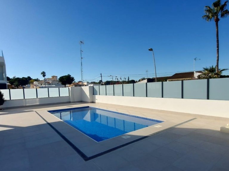 Villa for Sale in Los Balcones,Alicante 25