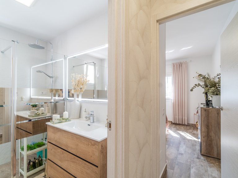 Villa for Sale in Villamartín,Alicante 23