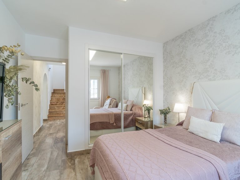 Villa for Sale in Villamartín,Alicante 27